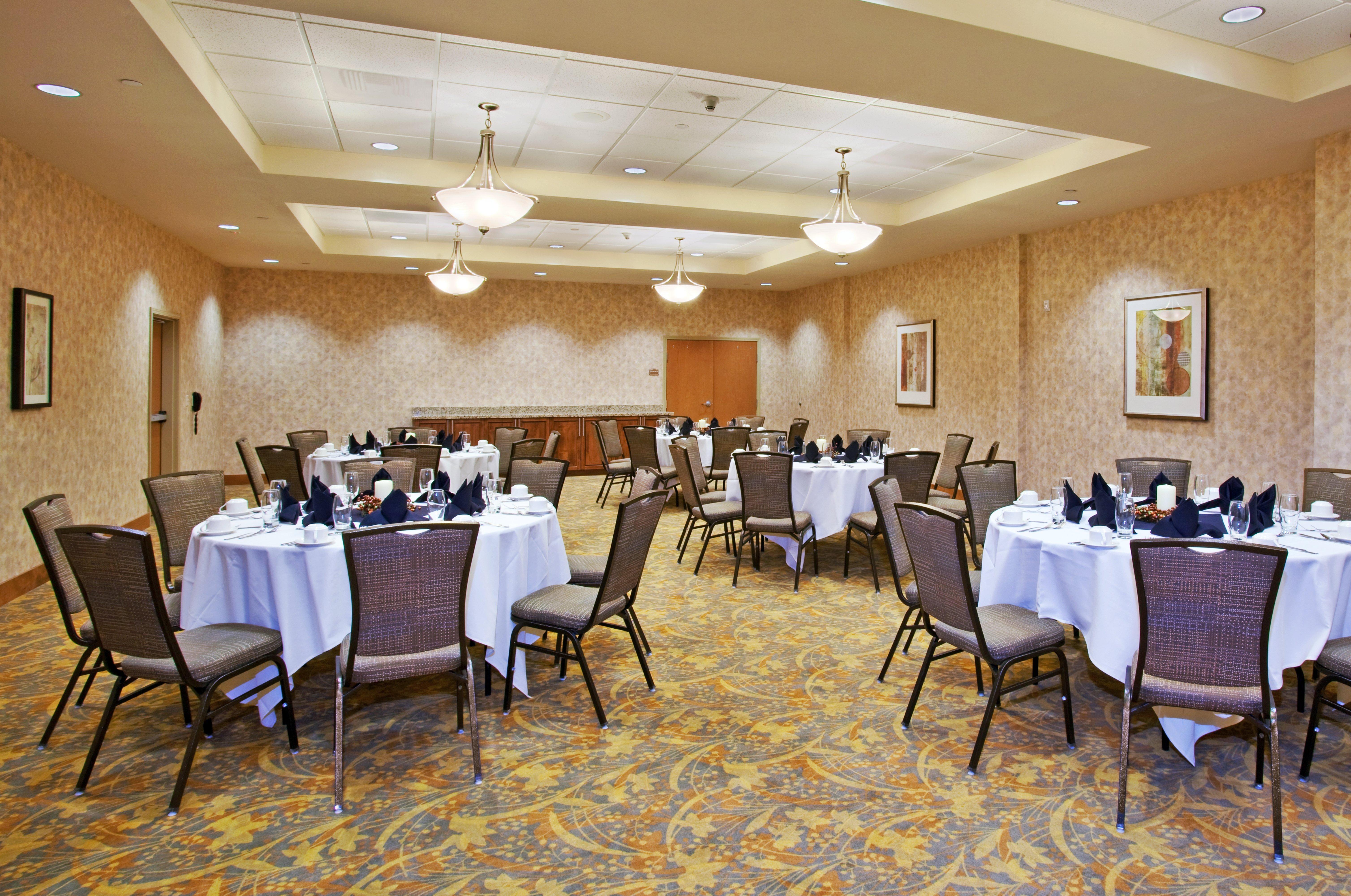 Holiday Inn Laramie By Ihg Екстериор снимка
